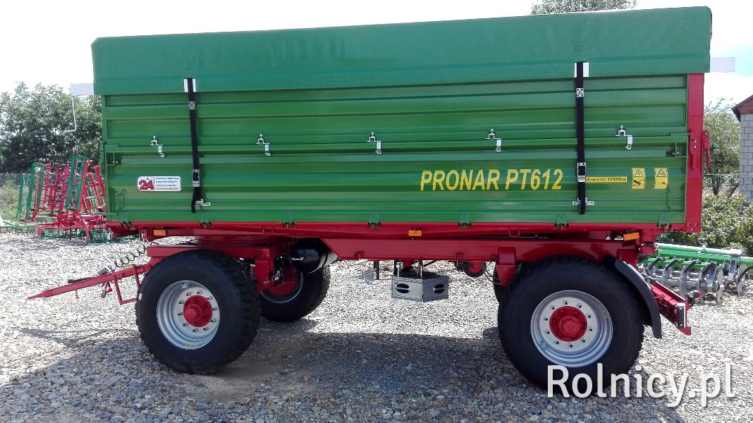 Nowa Przyczepa dwuosiowa firmy Pronar PT612 ( szerokość paletowa) 12t