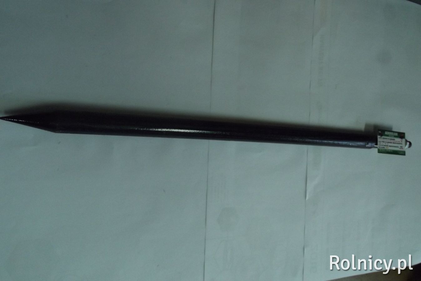 Ząb ładowacza prosty L-600 mm M16 x1,5 z nakrętką stożkową .