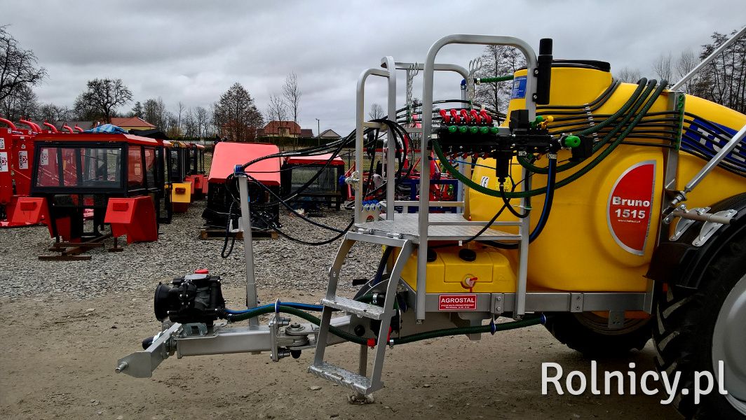 Opryskiwacz zaczepiany Borys 2000/18 Hydrauliczny Tolmet