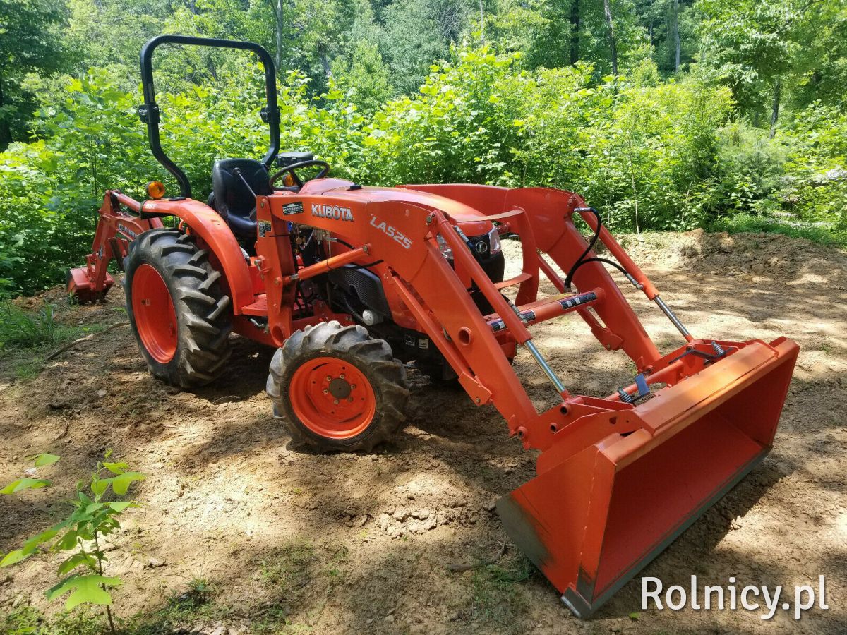 2016 Ciągnik Kubota L3901 z ładowaczem i koparką