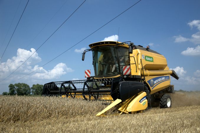 Żniwa 2016 w Batorowie, czyli New Holland w akcji !
