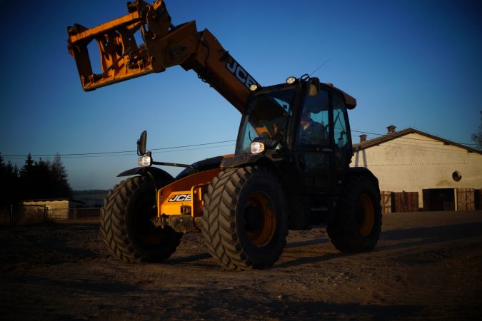 Cieszymowo Gospodarstwo Rolne JCB