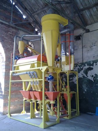 Kaszarnia Uniwersalna .