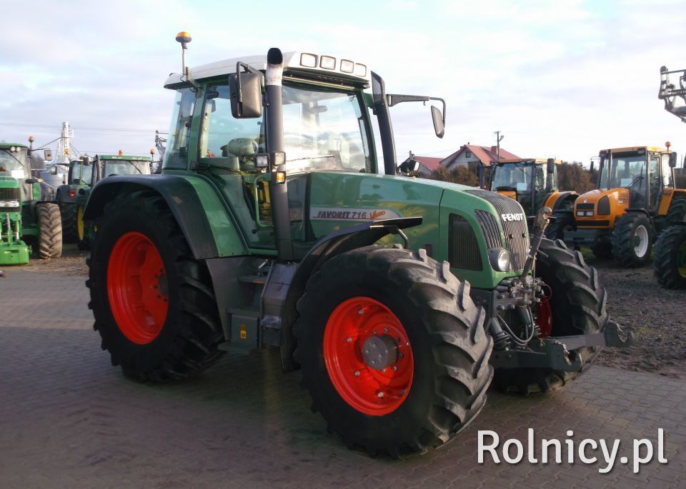 Fendt 716 Vario - dane techniczne, cena, opinie, zdjęcia, forum