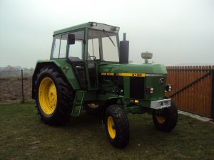 Traktor John Deere sprzedaż lub zamiana na URSUS C330 lub C330P