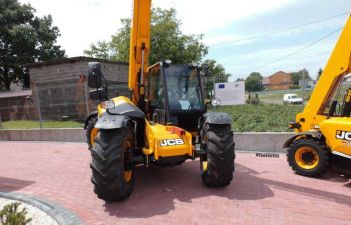 Ładowarka Teleskopowa JCB TH 526 56 Agri