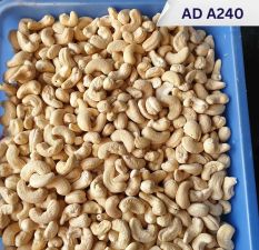 Sprzedam surowe orzechy nerkowca